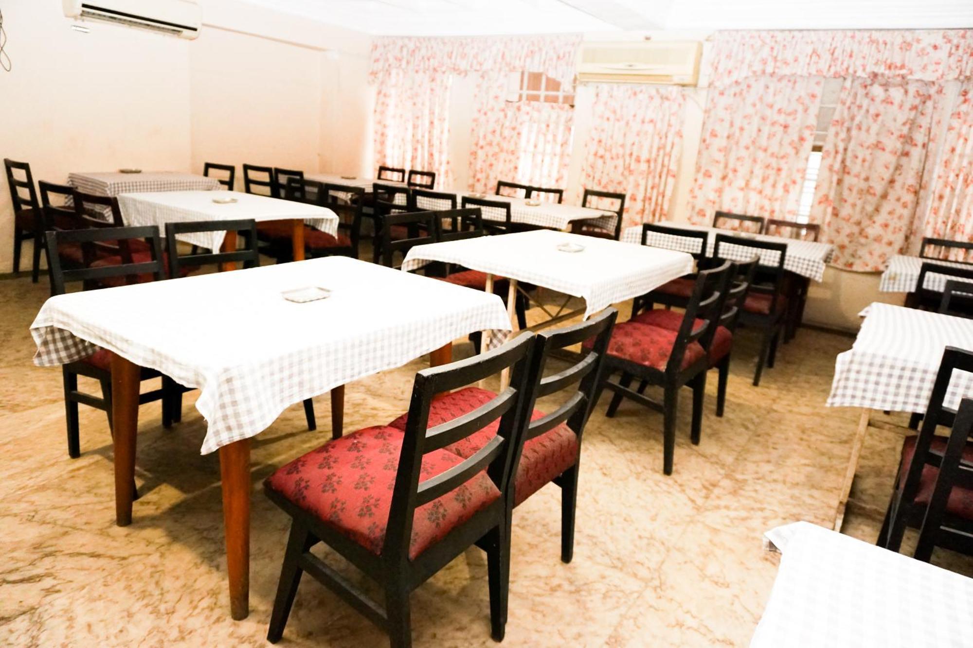 Keerthi Hotel Thiruvananthapuram Luaran gambar